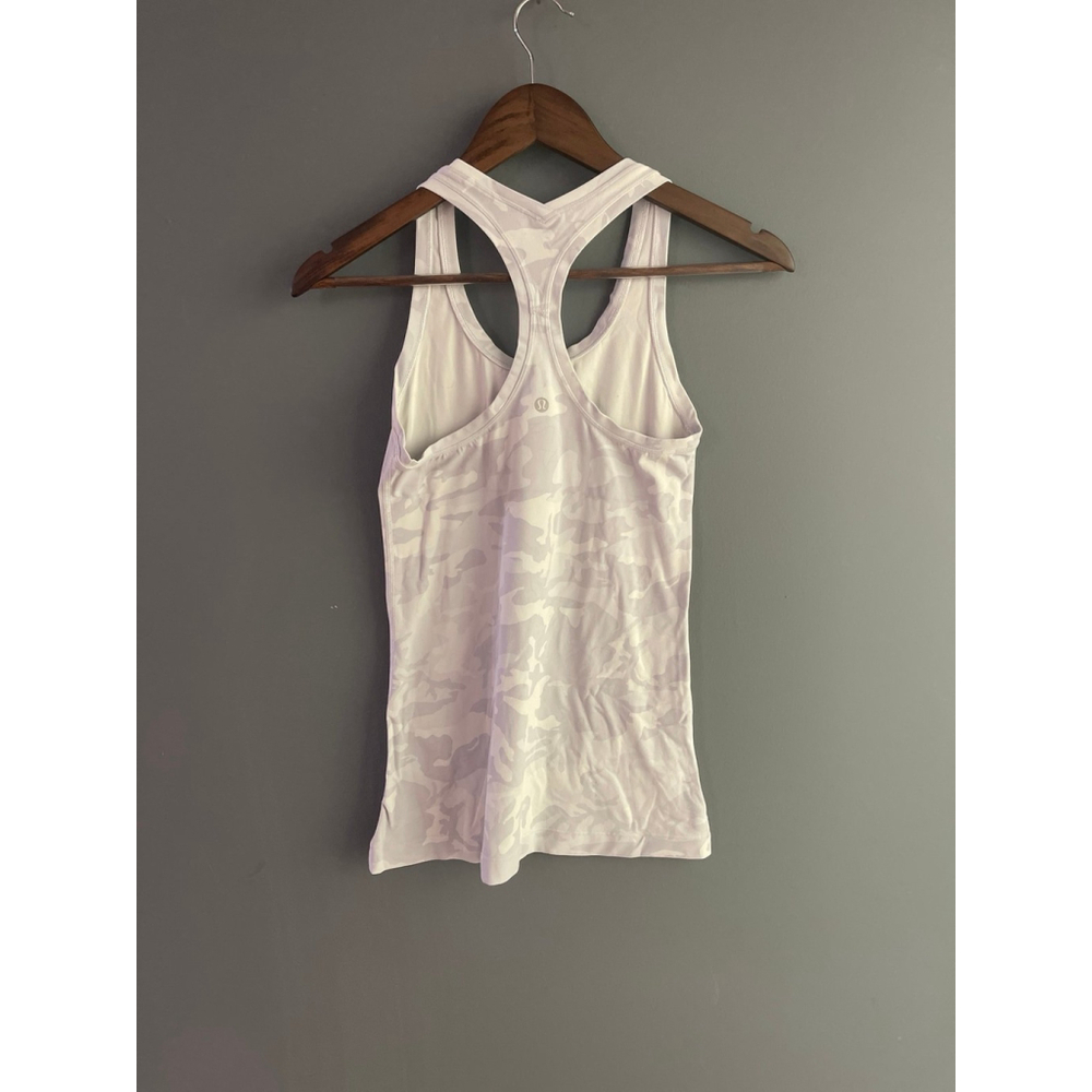 Lululemon white/grey camo size 6/8 - Picture 2 of 5
